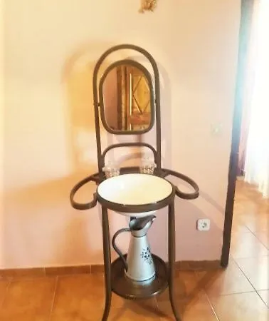 Cala Cristina بيت للعطل